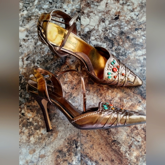 Anne Michelle Bronze/ Gold tone Jewel 👠 Strap heels - Picture 12 of 12